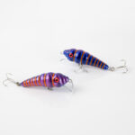 Röövik Lillakas-sinine vöödiline